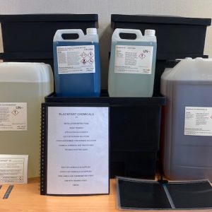 20 litre tanks and chemicals to fill (Dewatering oil 833)