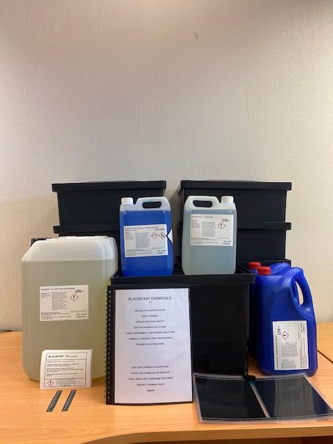 Nickel free 20 litre tanks and chemicals to fill (Water based oil 925)